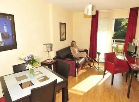 Odalys Olympe Appart hôtel Antibes