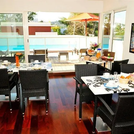 Odalys Olympe Appart hôtel Antibes
