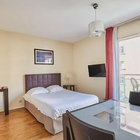 Odalys - Olympe 3* Antibes