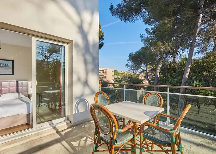 Ξενοδοχείο με διαμερίσματα Odalys - Olympe Αντίμπ